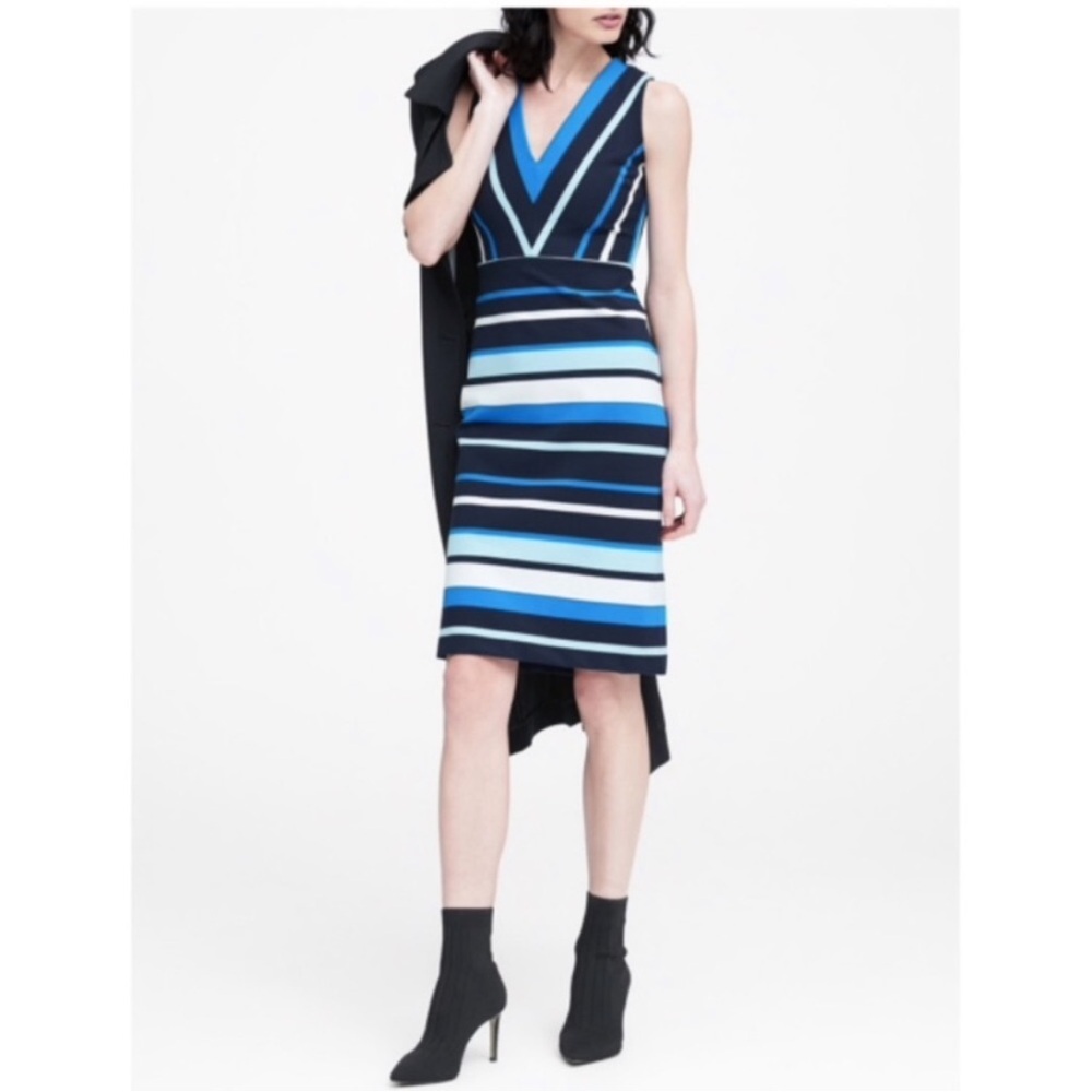 Banana Republic Striped Ponte‎ V-Neck Sheath Dress Size 8 EUC